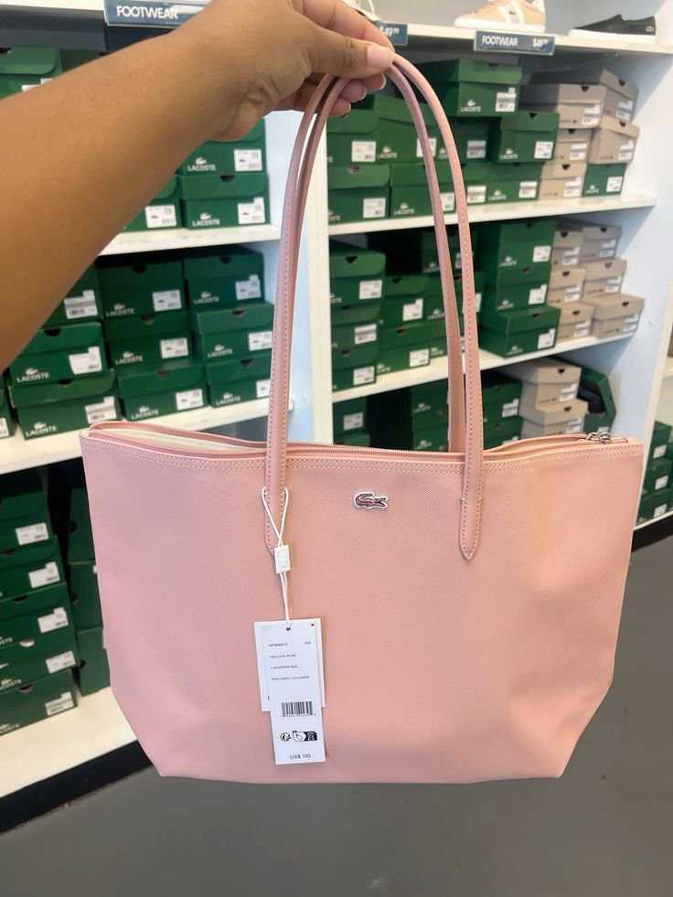 Sac Lacoste